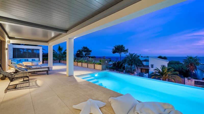 For sale in Santa Ponsa - Stunning sea view villa