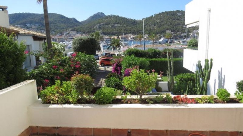 For sale in Puerto Andratx - Apartment with direct views to the Yacht Club of Port Andratx