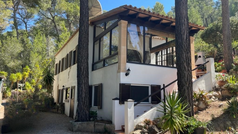 For sale in Sant Elm - Unique country home near Sant Elm 
