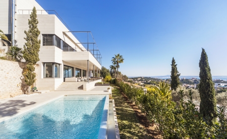 For sale - Contemporary Villa with Stunning Views over Palma