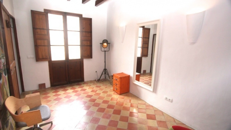 For sale in Andratx - Reformed Mallorcan townhouse with character and charm