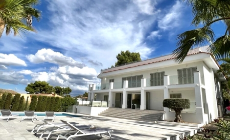 For sale - EXCLUSIVE LISTING Newly Reformed Spacious Family Villa In Nova Santa Ponsa