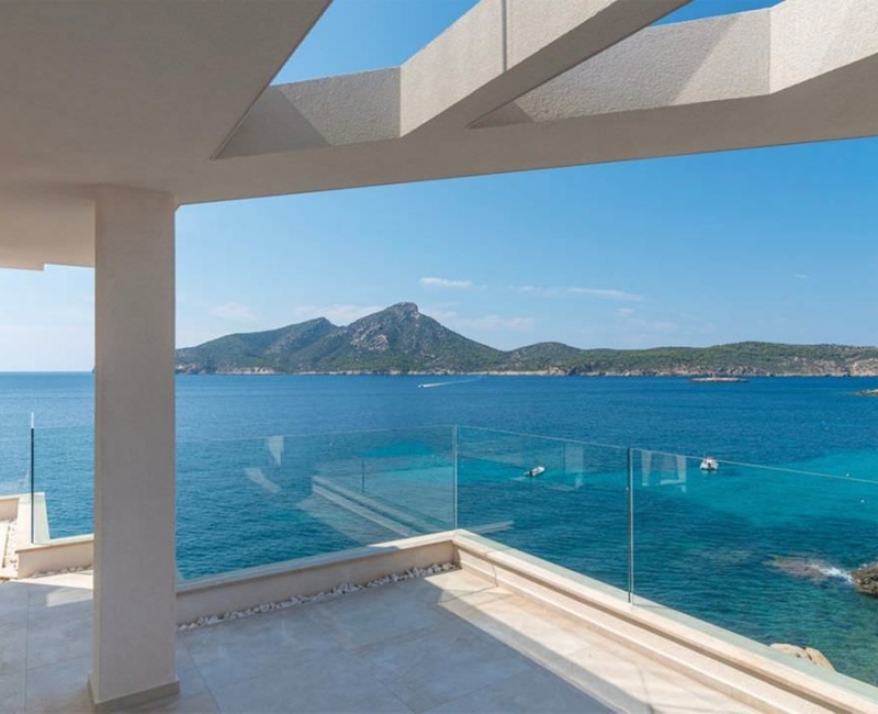 For sale in Sant Elm - New penthouse on the first line with panoramic sea views