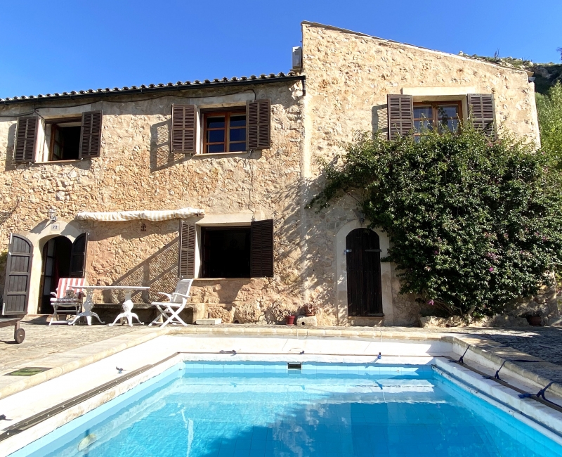 For sale in Andratx - Charming finca in the heart of Andratx Valley